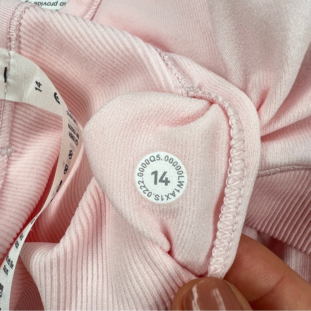 RARE! NEW Lululemon 2022 Ebb to Street Tank Top Sz. 14 - Strawberry Milkshake - Picture 5 of 8